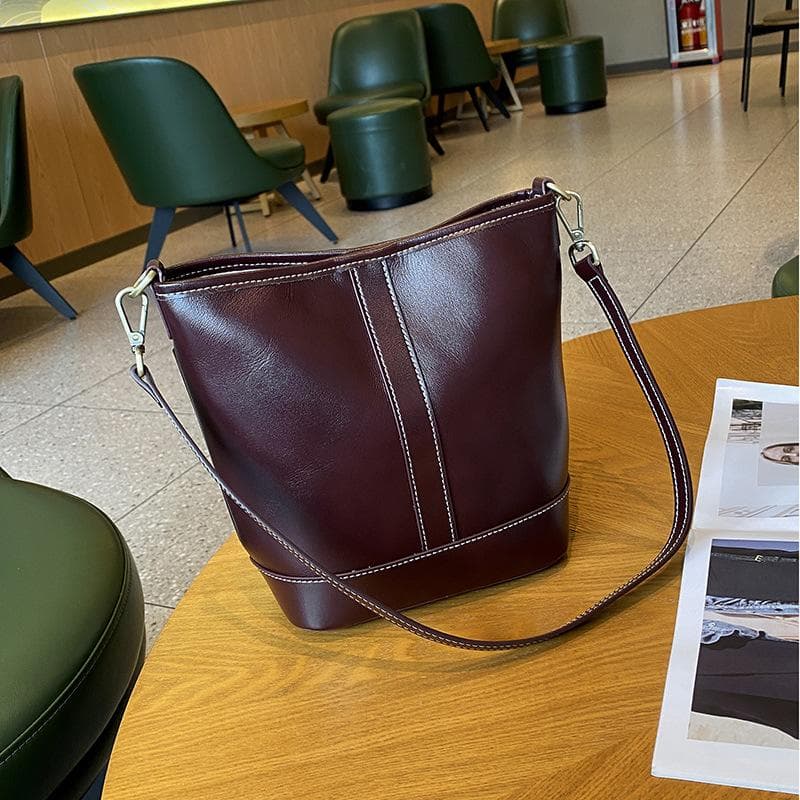 High-end Commuter Bucket Bag, Women's Spring Crossbody Bag, Women's Leather Bag, Single-shoulder Underarm Bag