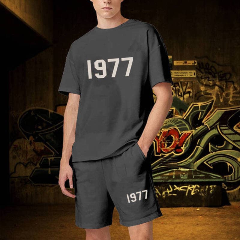 1977 Luxury Men Short Sets Women Designer Clothes Graphic Oversized Harajuku y2k T Shirt Shorts Brand High Quality M