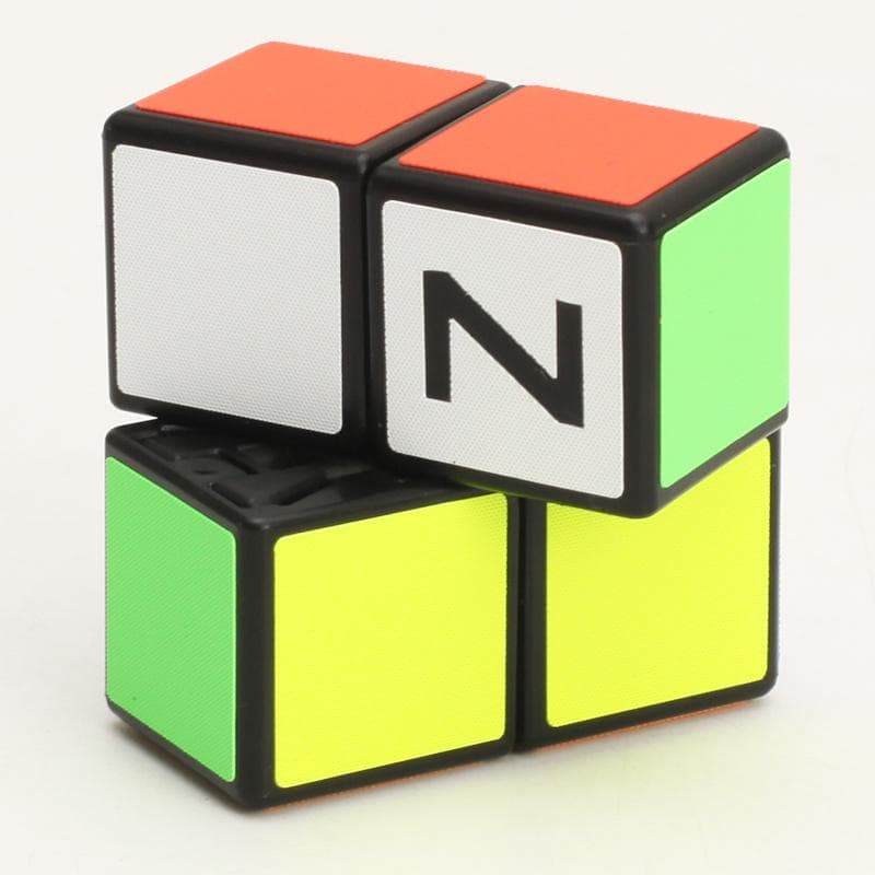Version Mini ZCUBE 1x2x2 Speed Cube Professional Magic Triangle Shape Twist Educational Kid Toys Christmas Gift