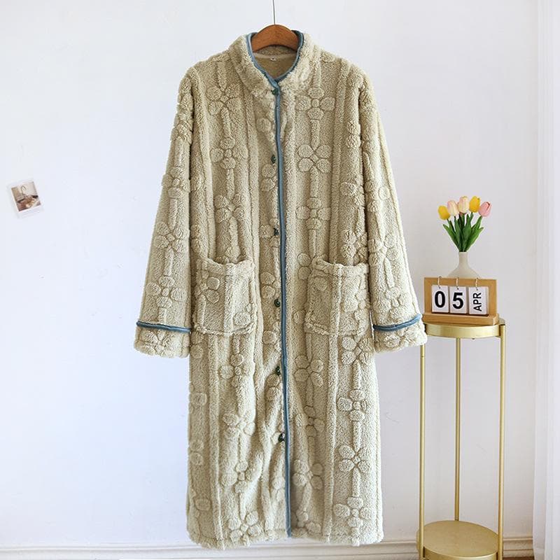 Autumn and Winter New Women's Nightgown Flannel Sweet and Cute Bathrobe Women's Nightdress Stand Collar Button Home Dress L green