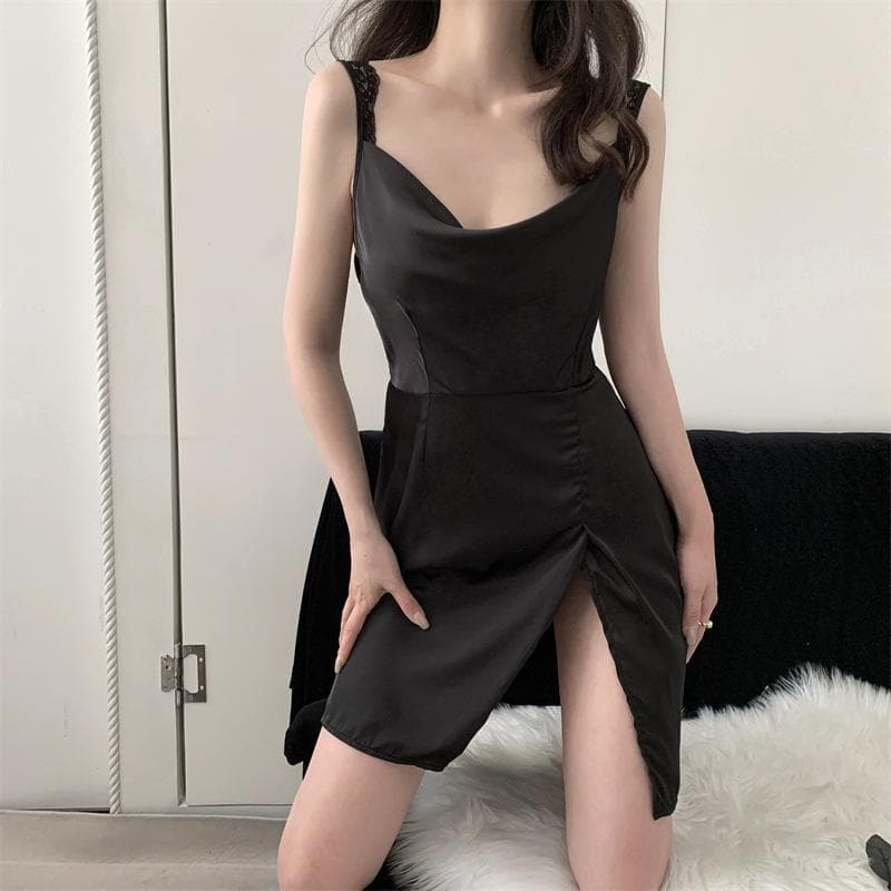 Summer New Female Chemise Nightgown Sleepwear Sexy Mini Split Backless Nightdress Intimate Lingerie Silky Satin Lace Home Dress M