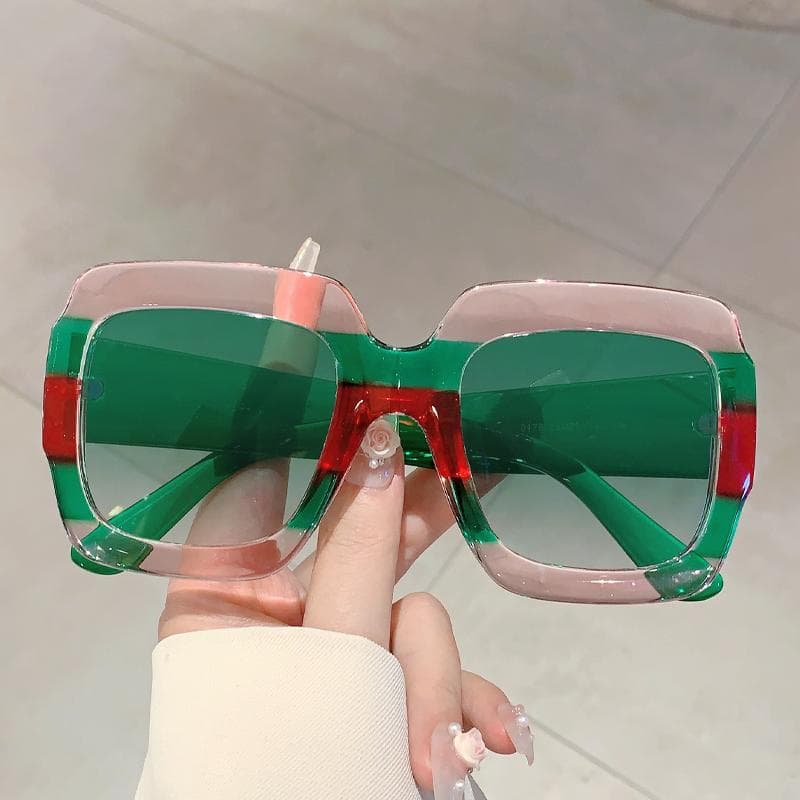 KAMMPT Oversized Square Sunglasses Women Vintage Candy Color Gradient Trendy Outdoor Sun Glasses for Travel without case
