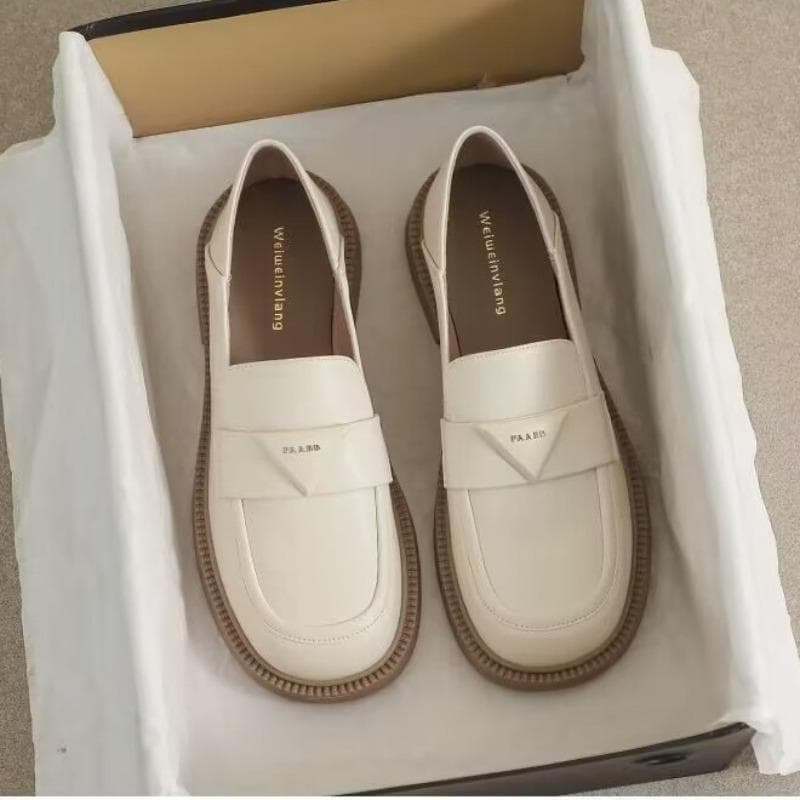 Soft Sole Soft Surface Flat Shoes for Women Black Oversized Summer New Round Toe Low Heel British Casual Small Leather Shoes 42 white