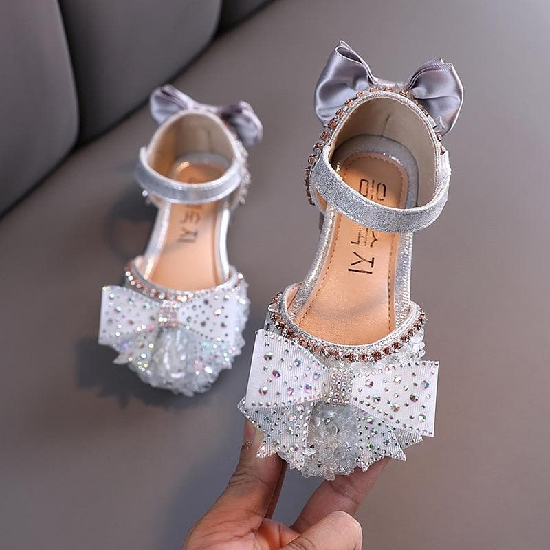 Summer Girls Sandals with Bow Open Toe Diamond Princess Party Shoes Soft Flat Sandals for Girls Kids Sandals 26 silver