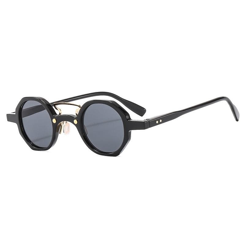 Vintage Small Round Women Sunglasses Fashion Clear Ocean Lens UV400 Rivets Sun Glasses Oculus as picture