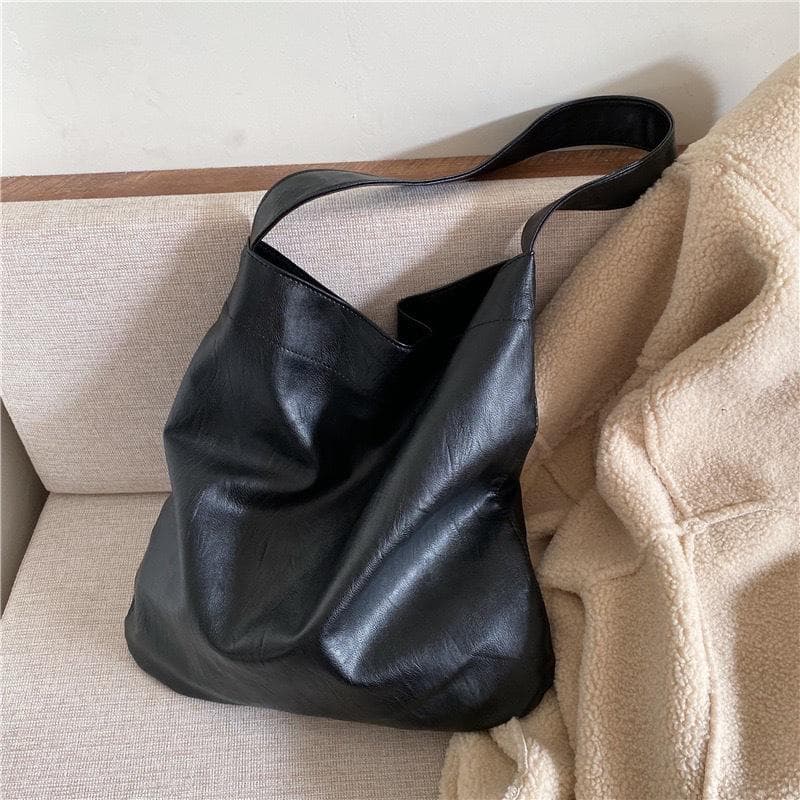 Lazy Large-capacity Tote Bag, Women's Fashionable Commuting Soft Leather Bucket Bag, College Student Crossbody Single-shoulder Bag black