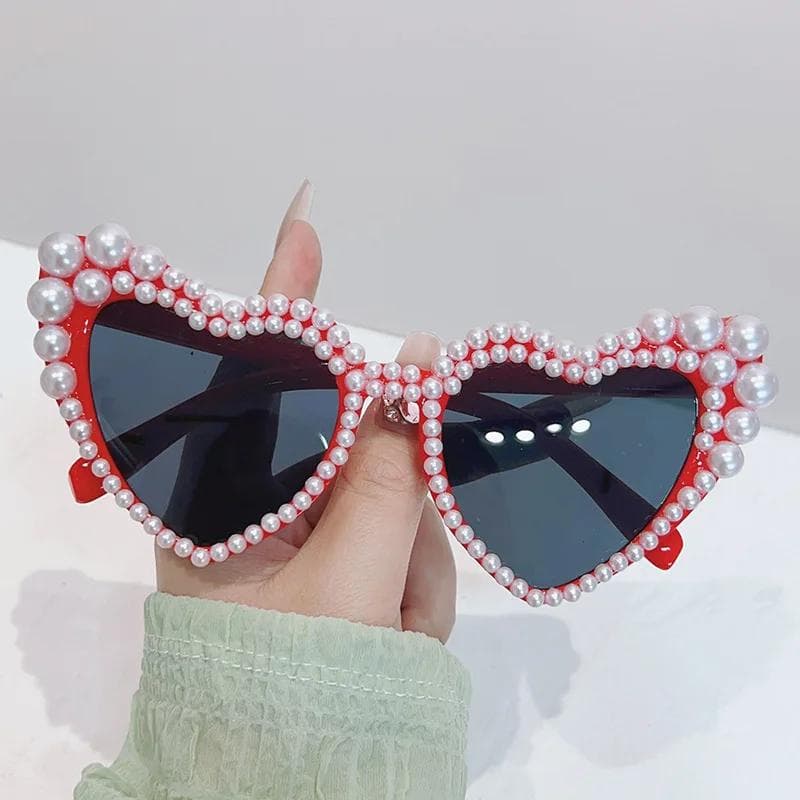 Diamond Pearl Heart Sunglasses for Women Big Frame Cute White Black Shades Fashion Eyewear Wedding Party Sun Glasses AS THE PICTURE