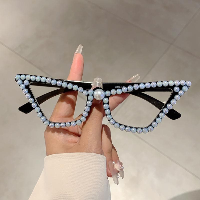 Luxury Pearl Cat Eye Sunglasses Women Fashion Vintage Punk Crystal Pink Shades Designer Brand