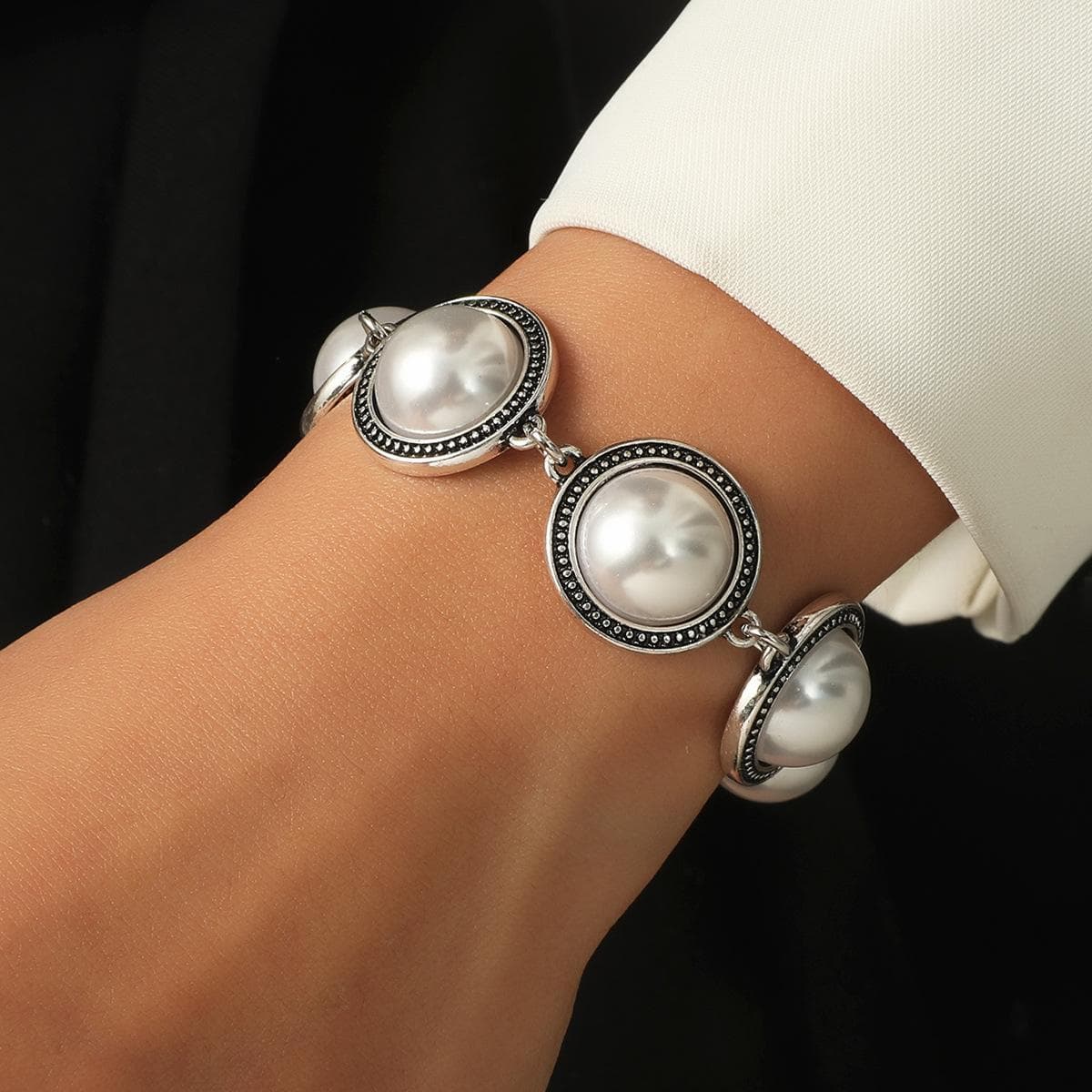 Vintage style electroplated antique silver bracelet candy color stone pearl bracelet fashionable women's jewelry bracelet 18.5-19.5 cm white