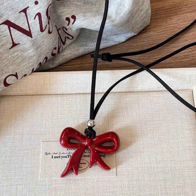 Cute Bowknot Car Pendant, Decorative Rearview Mirror Hanging Ornament, Polka Dot Bowknot Car Accessory red