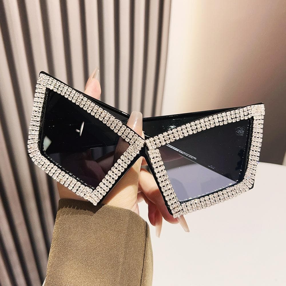 Vintage Sexy Ladies Oversized Diamond Cat Eye Sunglasses Women Luxury Brand Designer Trendy UV400 As The Picture