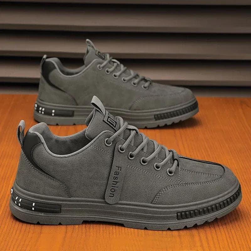 Lightweight Safety Shoes for Men Work Shoes Steel Toe Cap Working Sneakers Men Breathable Shoes Construction Shoe 2024 42 gray