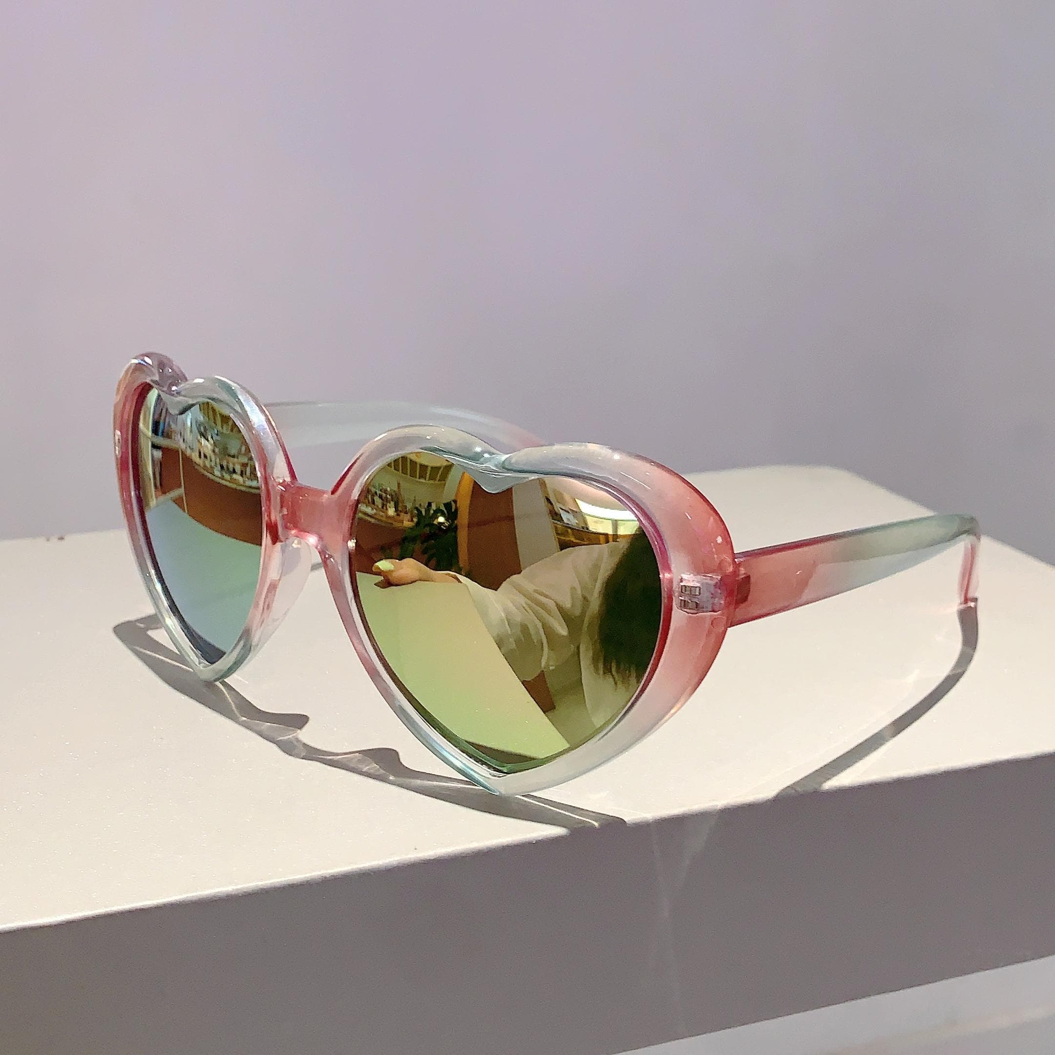 KAMMPT Heart Shaped Sunglasses Stylish Cute Multicolor Mirror Women Shades Trendy Retro Fashion Gradient Eyewear without case