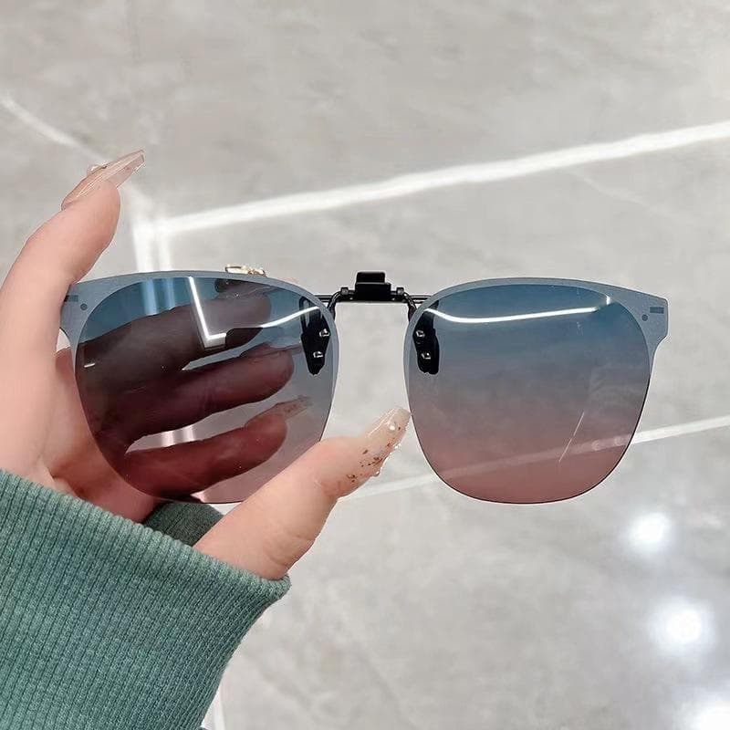 1 Piece Polarized Clip on Sunglasses Men Women Flip Up Clip on Gradient Lenses Driving Glasses Clip Eyewear Goggles pink/blue