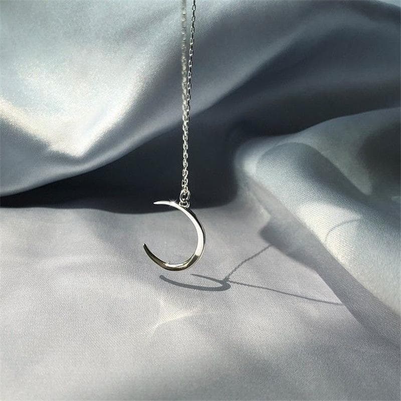 Necklace Woman Moon Chain Pendant Simplicity Necklaces For Female Jewelry Accessories Party Charm Gifts silver