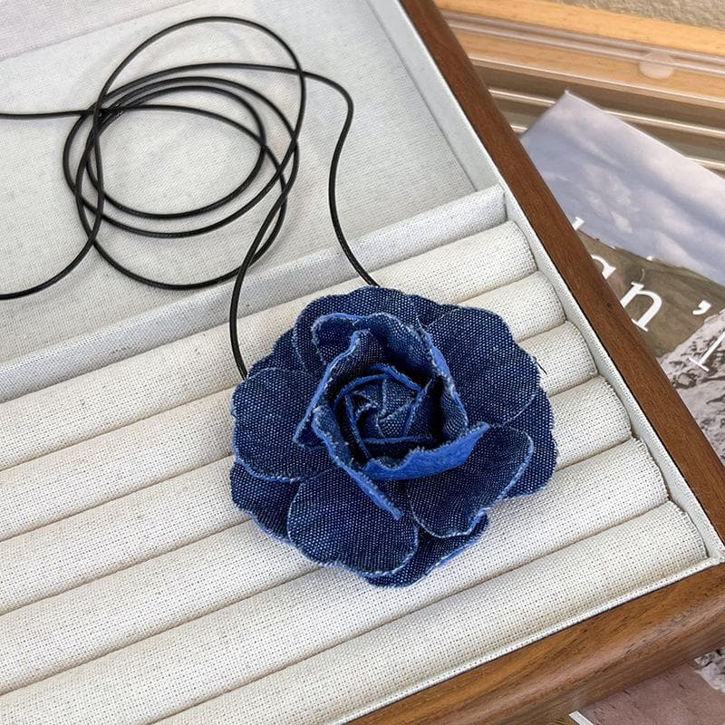Trend Choker Flower Rose Pendant Collarbone Chain Women Jeans Cloth Necklace Temperament Adjustable Wax Rope Y2K Denim Necklace L dark blue