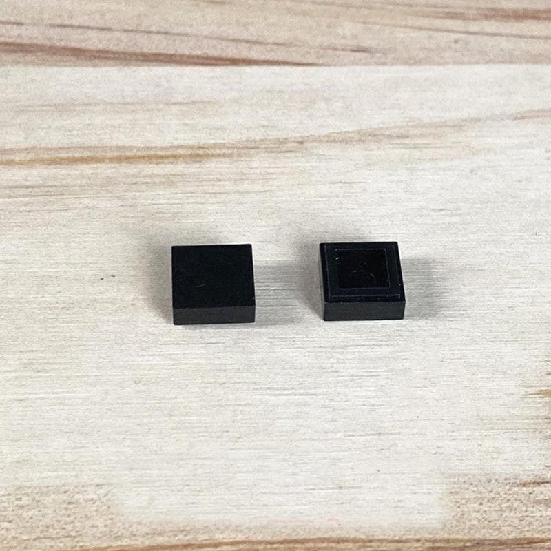 200PCS 1x1 Bricks Flat Tile Smooth 1*1 Building Blocks DIY Educational Creative Parts Toy for Kids Compatible 3070 black