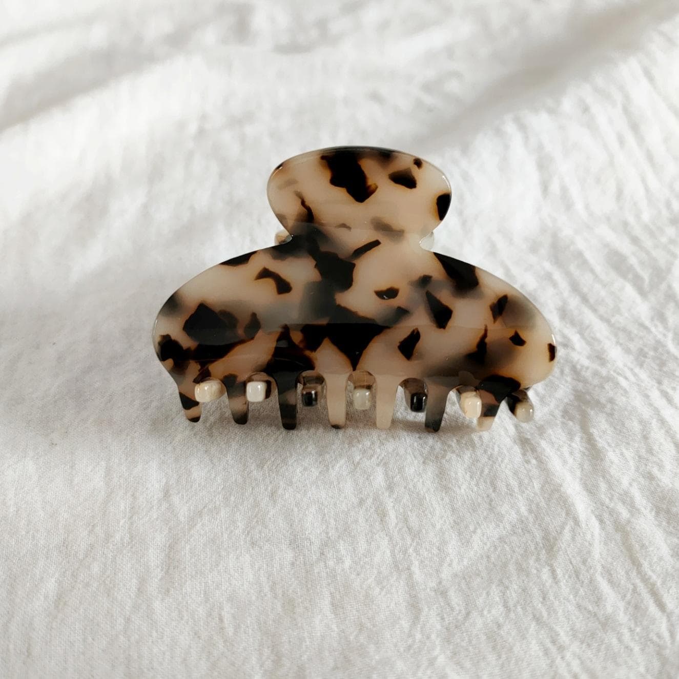 Korean Internet celebrity acetic acid hairpin female back head grabber simple temperament broken