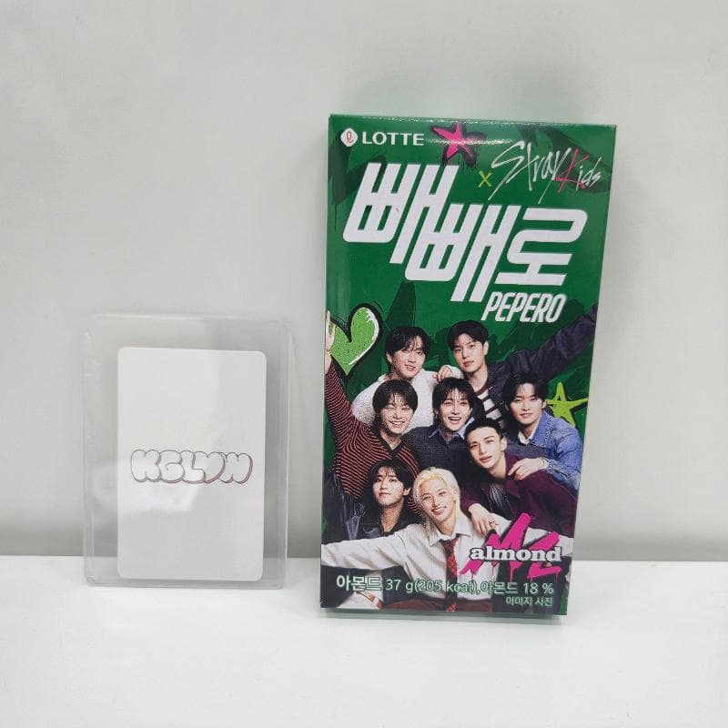 Stray Kids Pepero Limited Edition Korea Snack / Member Almond – Group 01