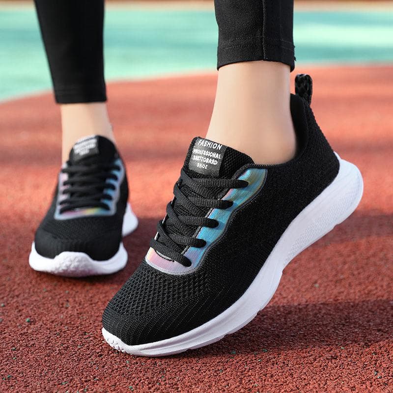 Running Shoes Female Students Lightweight Soft-soled Sports Shoes Flying Woven Breathable Deodorant Casual Shoes 41 black