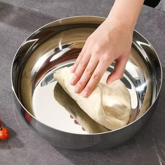 Stainless Steel Mixing Bowl Thickened Dough Kneading Basin 32cm Multi-Purpose Basin for Stirring Salads Beating Eggs Cleaning Vegetables silver