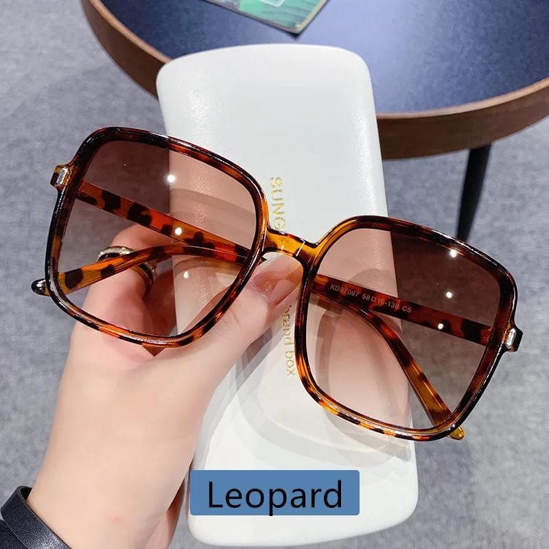 New Oversized Rectangle Sunglasses Women Men Vintage UV400 Protection Fashion Square Sun Glasses Classic Eyewear