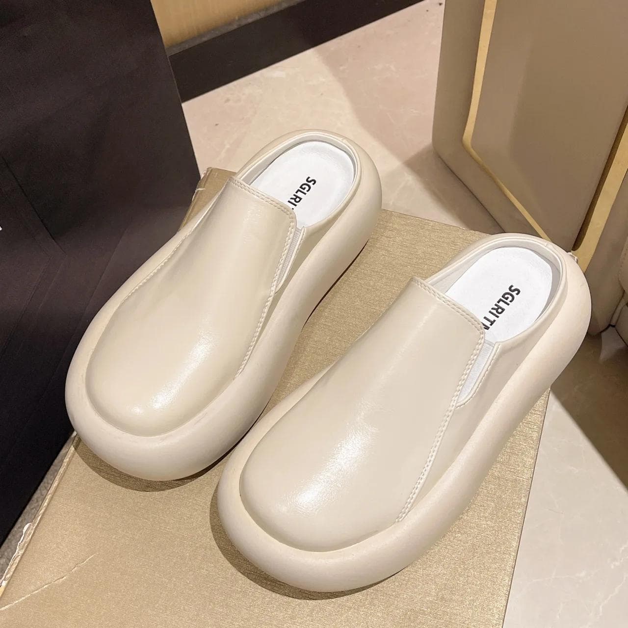 Ladies Genuine Leather Thick Sole Slippers Women Retro High Heel Mules Clogs Platform Shoes Mother Sandals Zapatos De Mujer 39