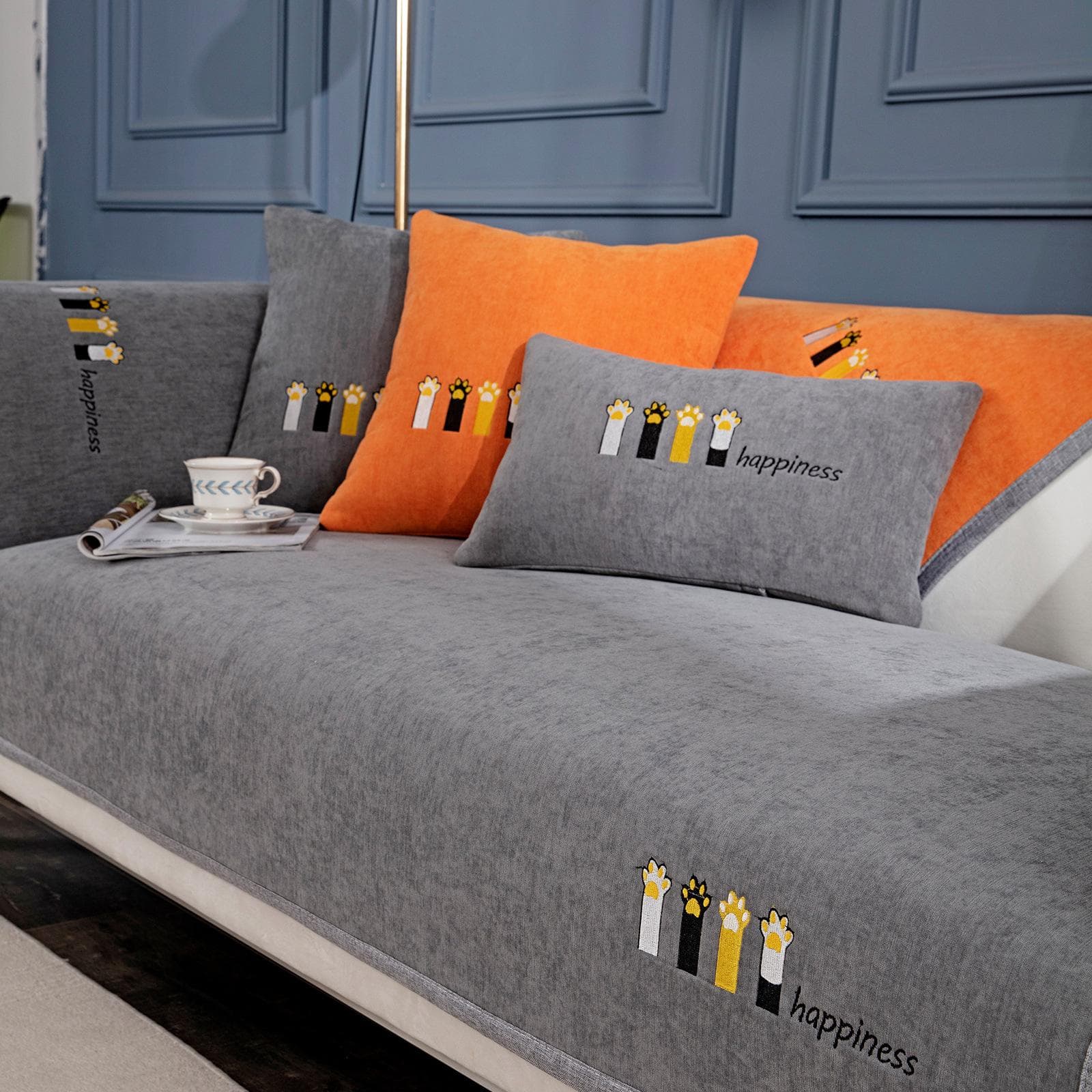 Cat Paw Cute Cartoon Embroidery Sofa Cover Soft Chenille Sofa Towel Four Season Universal Slipcovers Anti-slip Couch Covers 70*120cm grey
