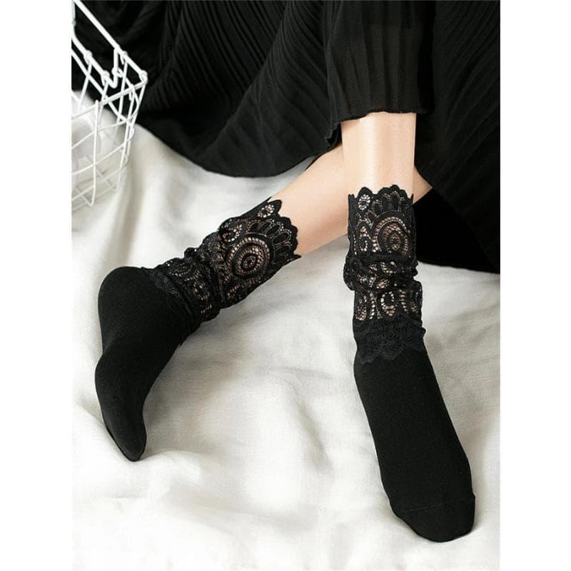 Sexy Lace Floral Mesh Socks Women Black Transparent Short Cotton Sock For Ladies Elastic Retro Cute Socks Female New One Size black