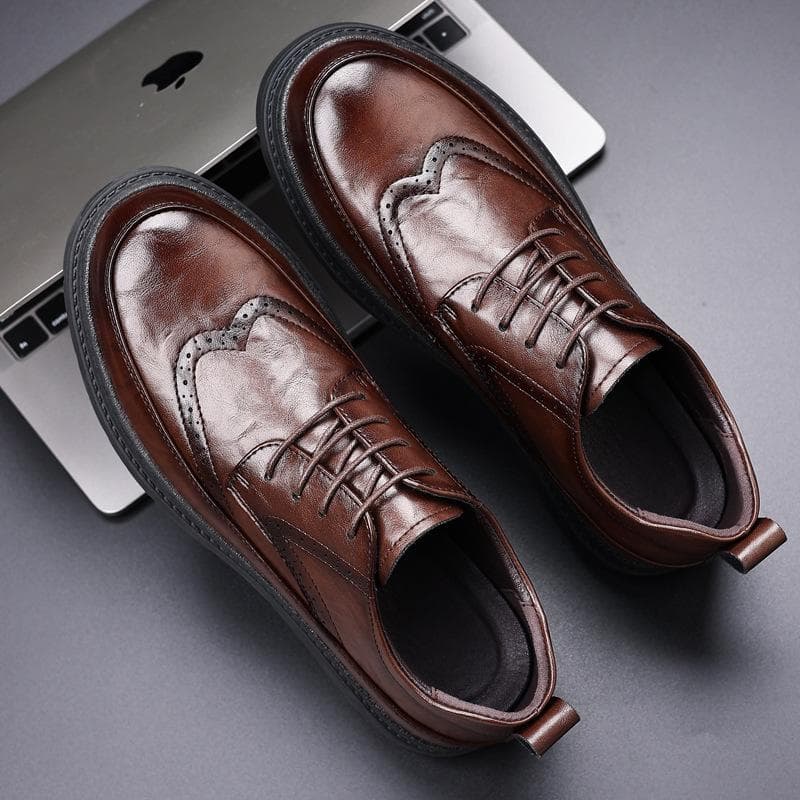 New Spring Men's Shoes Work Breathable Men's Business Casual Brogue Black Small Leather Shoes All-match Trendy Shoes 44 brown