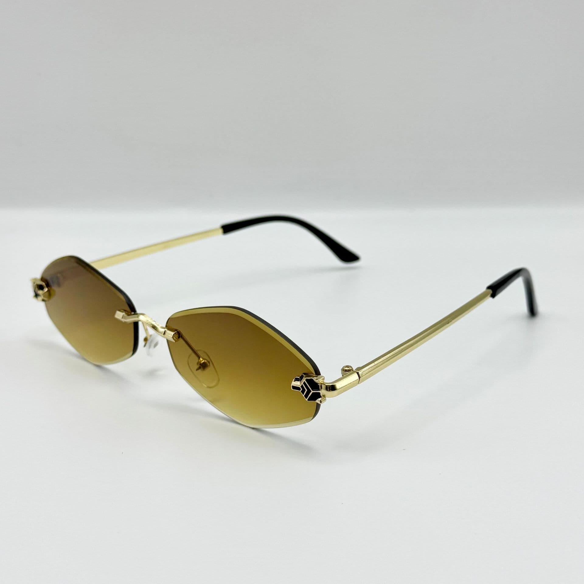 Fashion Small Polygonal Sunglasses for Women Luxury Rhombus Vintage Metal Shades Eyewear