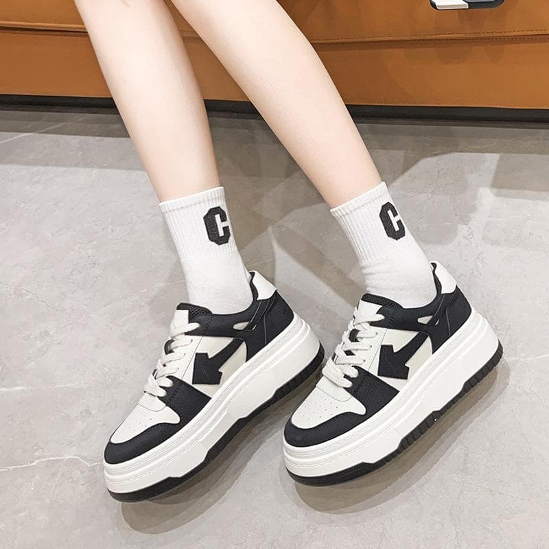 Four Seasons Panda Shoes Women's Thick-soled Genuine Leather Small White Shoes Black and White Sneakers  New Casual Light Sports Shoes Women 40 black