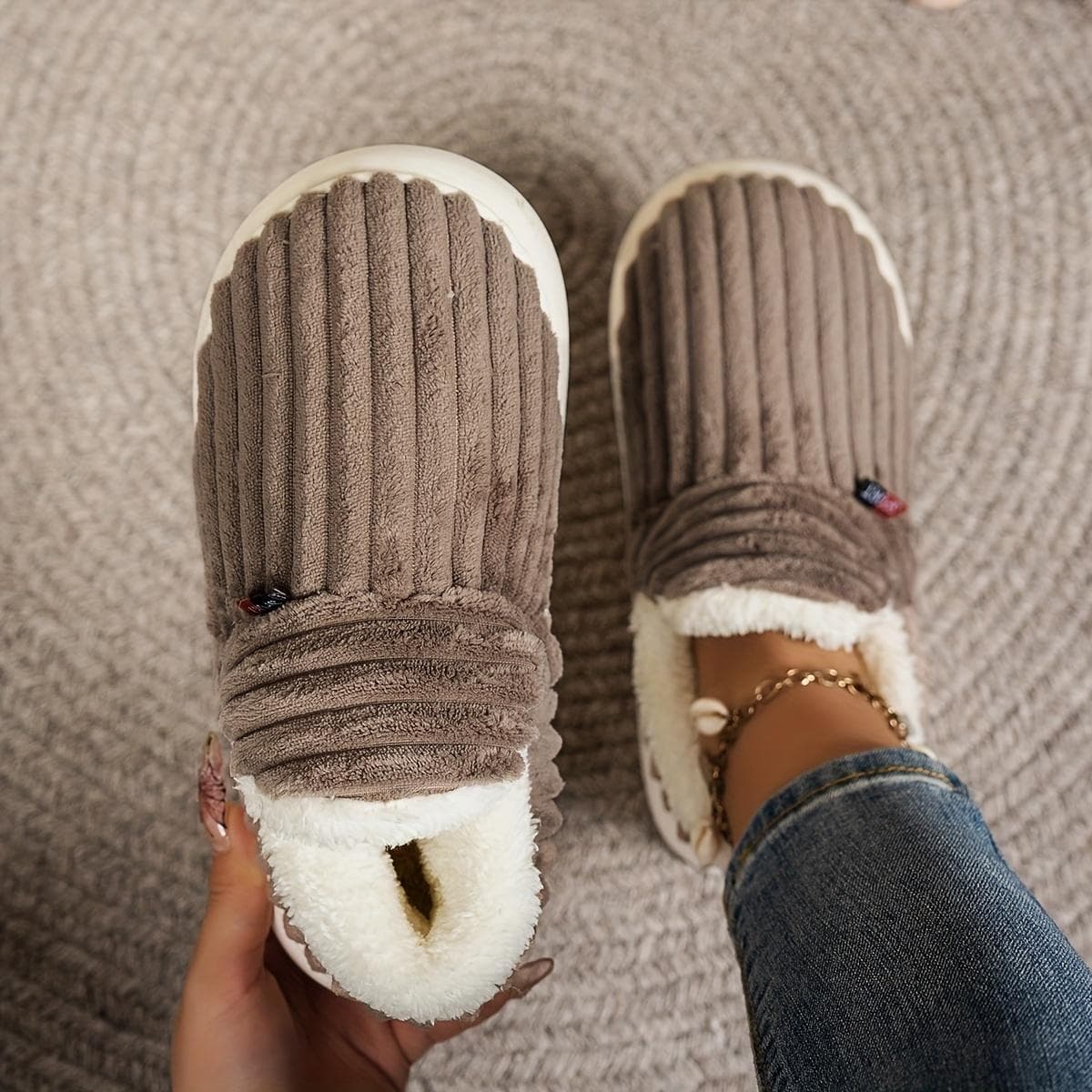 Thermal Solid Color Winter Slippers, Super Soft Slip On Flatform House Shoes, Cozy & Warm Plush Floor Slippers 44-45