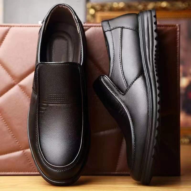 Leather Shoes Men's Formal Wear Casual Shoes Soft Bottom Breathable Men's Shoes Middle-aged and Elderly Men's Dad Shoes Men 44