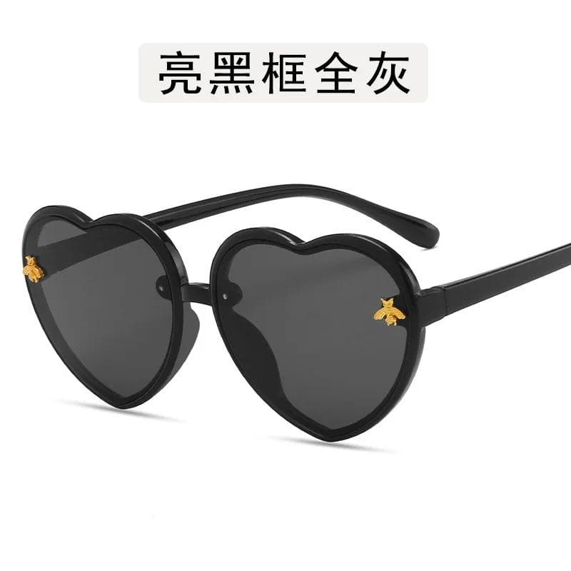 Kids Sunglasses Cute Pink Cartoon Bee UV400 Sun Glasses Fashion Brand Heart Gradient Shades for Girls Boys Baby 1PC