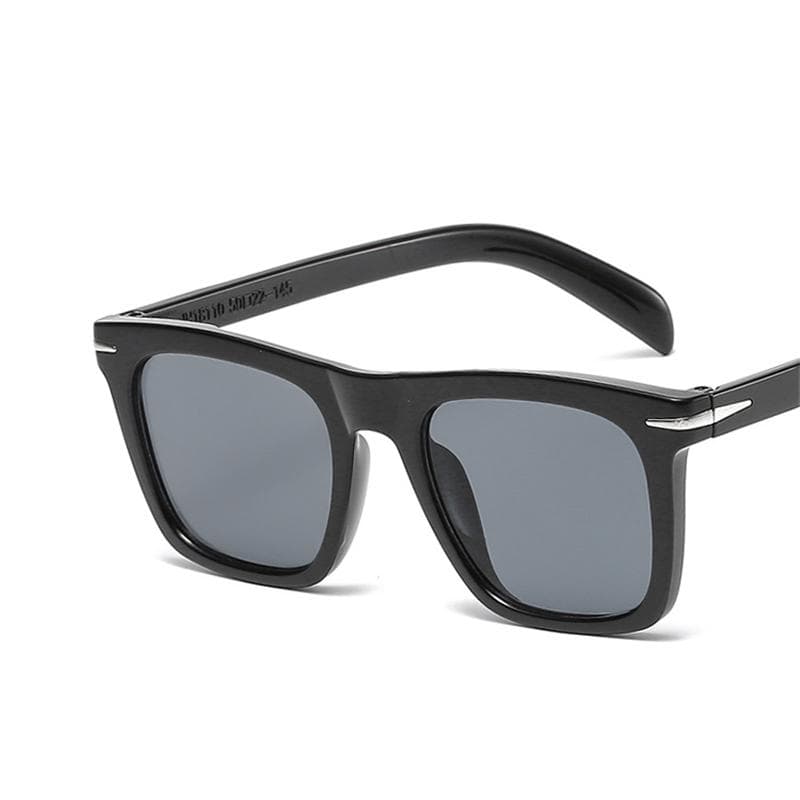 Classic Square Sunglasses UV400 Protection Retro Driving Eyewear for Men Women Unisex Brand Designer Shades only 1pcs sunglasses