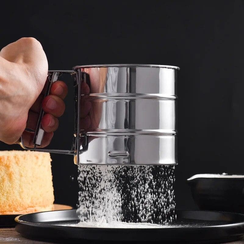 Kitchen Flour Sieve Handheld Semi-automatic Sugar Sifter Powder Shaker Handle Measuring Cup Making Tool Baking Kitchen Tools silver