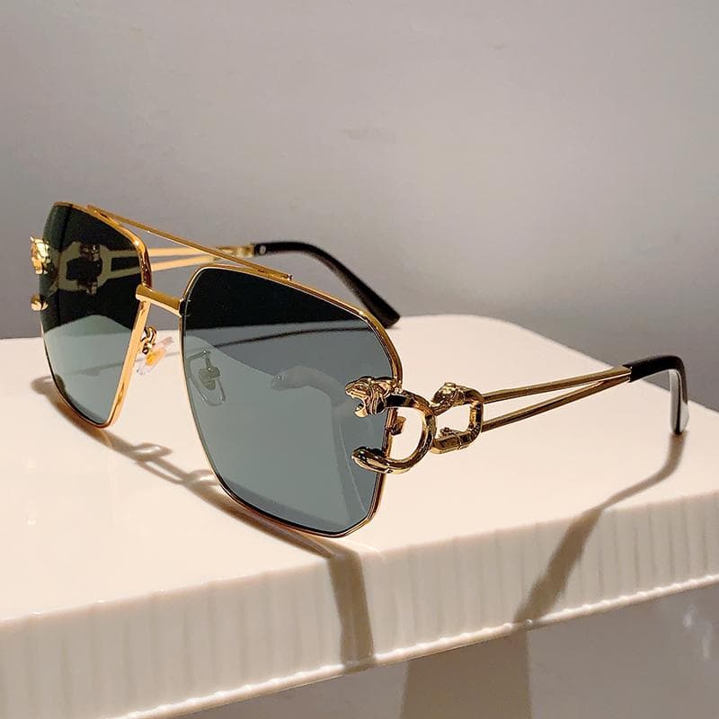 KAMMPT Vintage Pilot Sunglasses Retro Metal Black Shades Women Leopard Decor Gradient Sun Glasses for Beach Fashion as picture shows