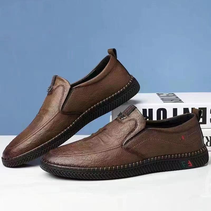 Men's Casual Leather Shoes Lightweight Business Outdoor Men's Shoes Middle-aged Shoes Slip-on Shoes Casual Leather Shoes 44