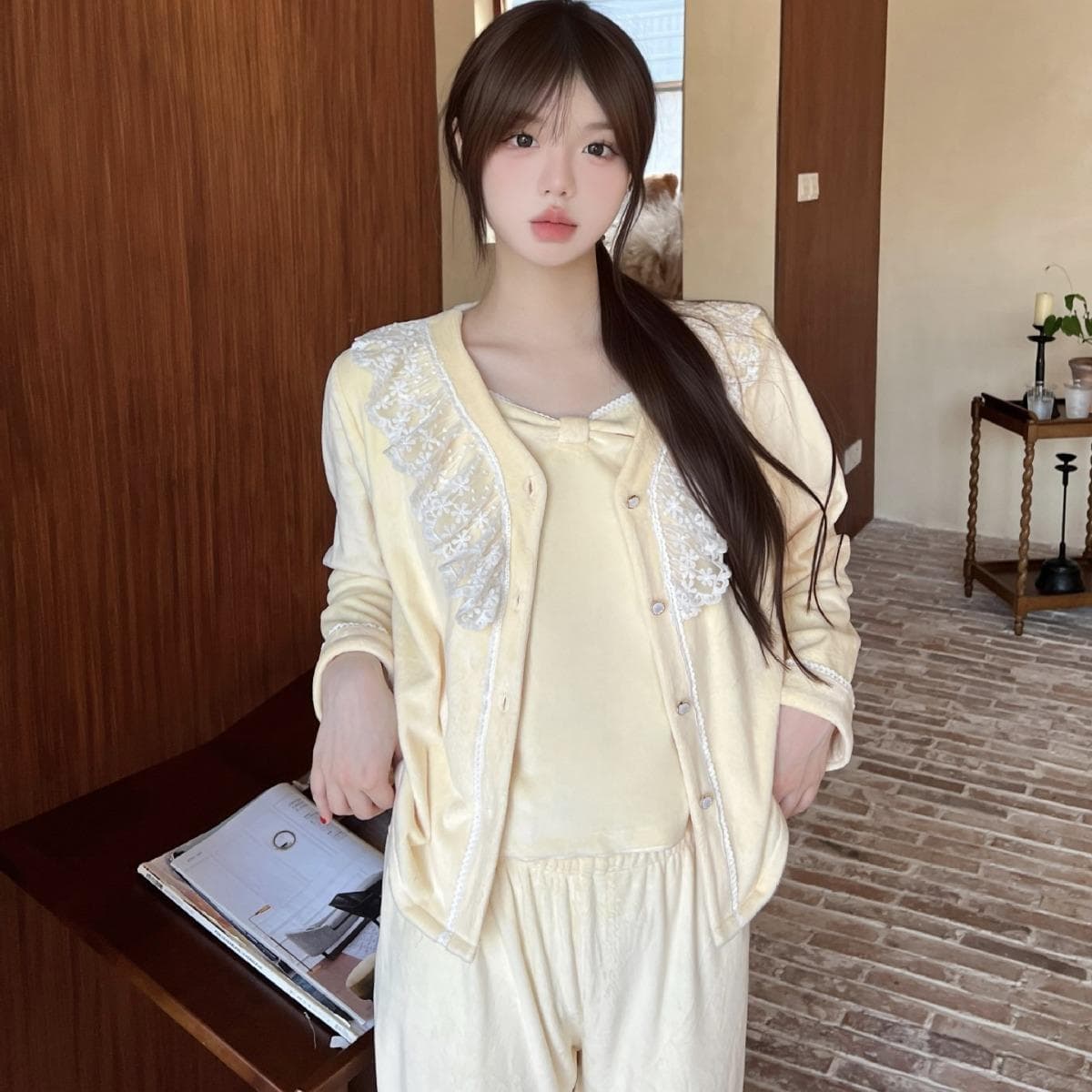 Island Velvet Pajamas Women's Autumn Winter New Sweet Long Sleeve Suit Double-sided Velvet Padded Home Clothes Three-piece Set XXL yellow