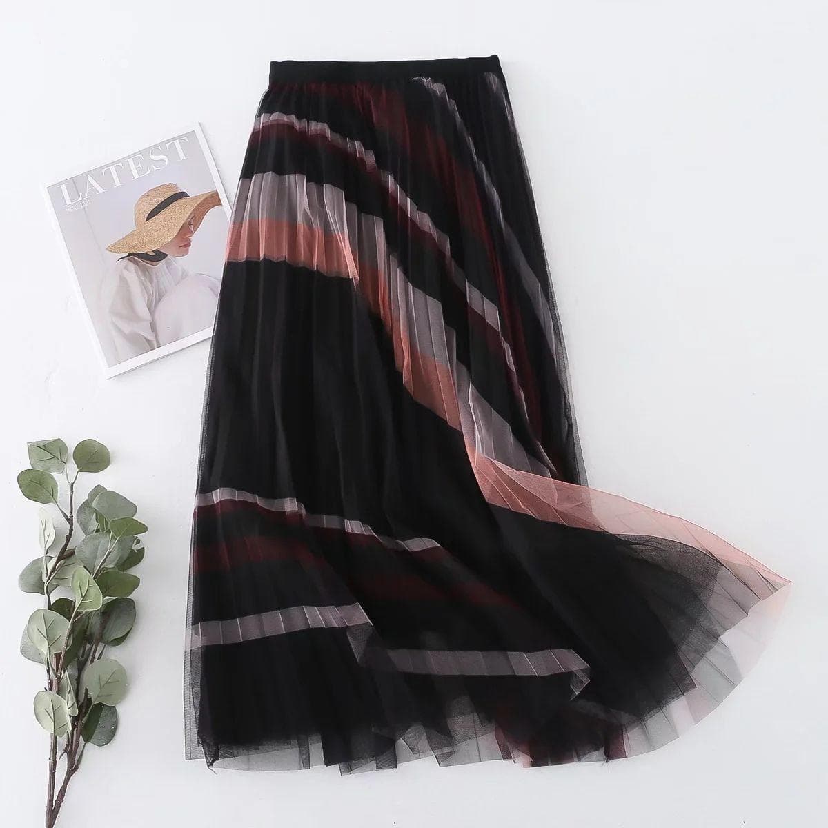 Fresh Summer Print Mesh Pleated Skirt with A High-rise Versatile Midi Skirt with A Women's Maxi Skirt on Both Sides one size black