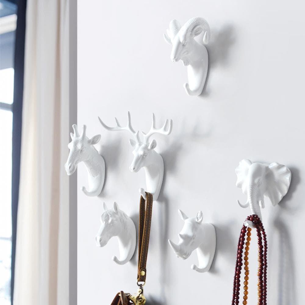 Creative Hooks Adhesive Coat Hook Animal Display Racks Clothes Keys Hang on The Wall Storage Horns Hangers Wall Key Hanging deer white
