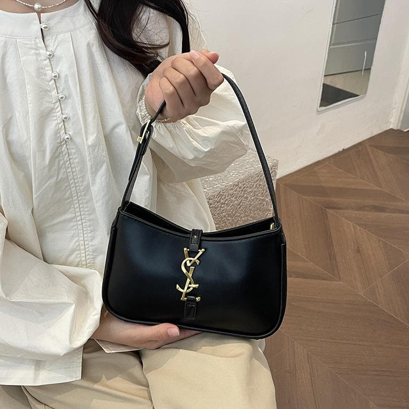 Spring and summer new bag versatile letter underarm bag single shoulder oblique span portable women's bag black