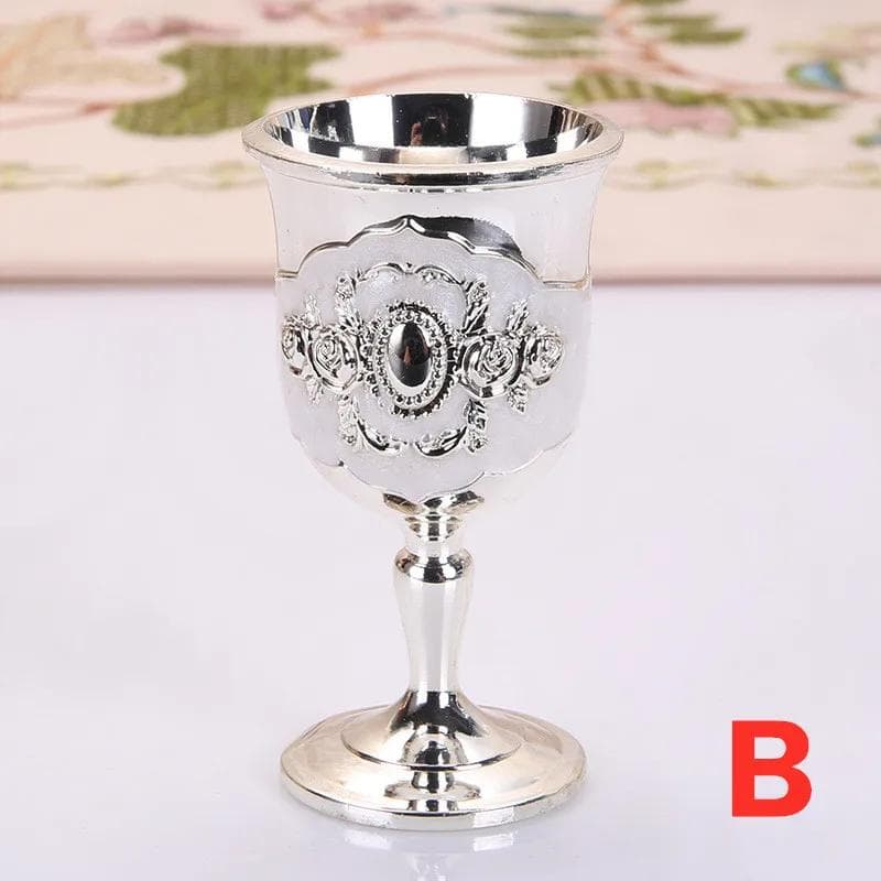 Metal Wine Glasses Retro Wine Cup Goblet Vintage European Style Champagne Cocktail Glasses Bar Home Decor Drinkware B