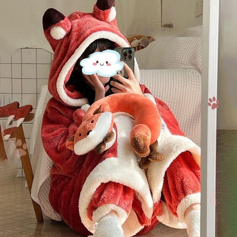 Little Fox Pajamas Women's Winter Wear New Coral Plush Thickened Hooded Plush Long Nightwear Robe for Autumn and Winter Outwear 2XL