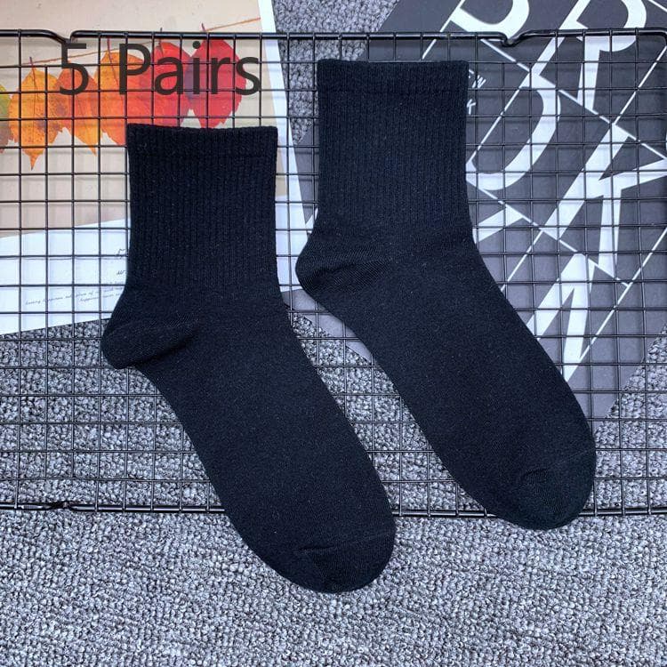 5 Pairs of Tide Solid Colour College Style Sports Mid-calf Cotton Socks Men and Women Couples Short Socks 5 pairs black