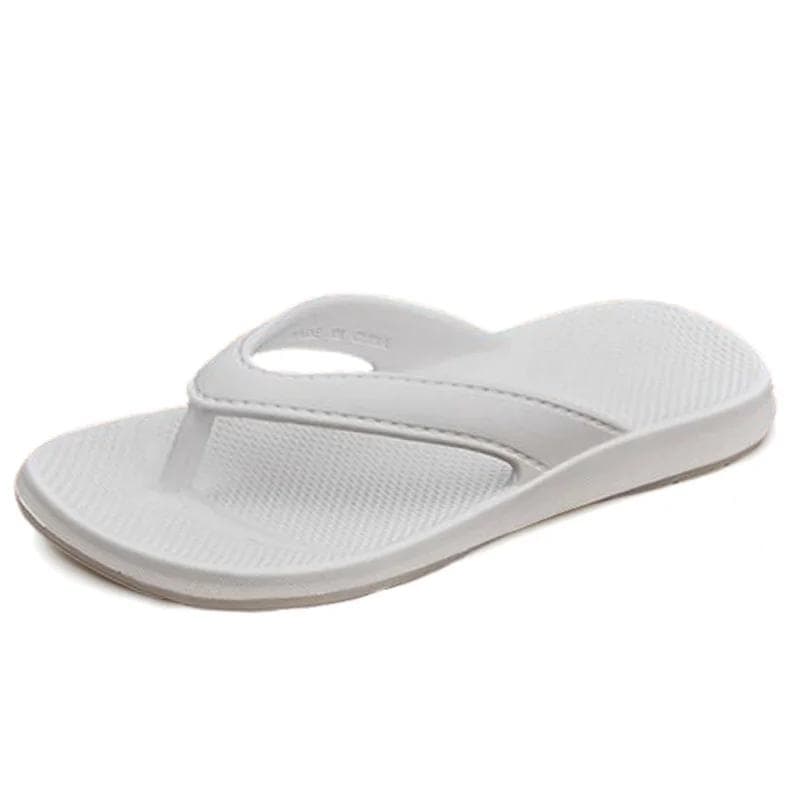 Summer Cool Women's Flip Flops Super Lightweight Outdoor Soft-soled Non-slip Casual Women's slippers Couple EVA Flat Sandals 44-45 white