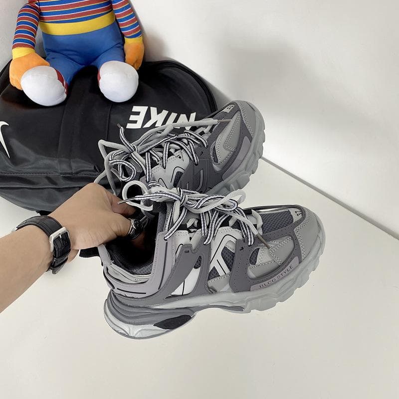 2022 Design Thick-soled Sports Shoes Men's and Women's Shoes Color Shoes Breathable Lightweight Couple Shoes Classic Shoes 43 grey