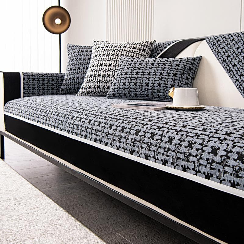 Chenille Sofa Cover Black Edge Anti-slip Protector Seat Cover European Couch Cover Sofa Towel for Living Room Decor Sofa Cushion 70x70cm 1pcs