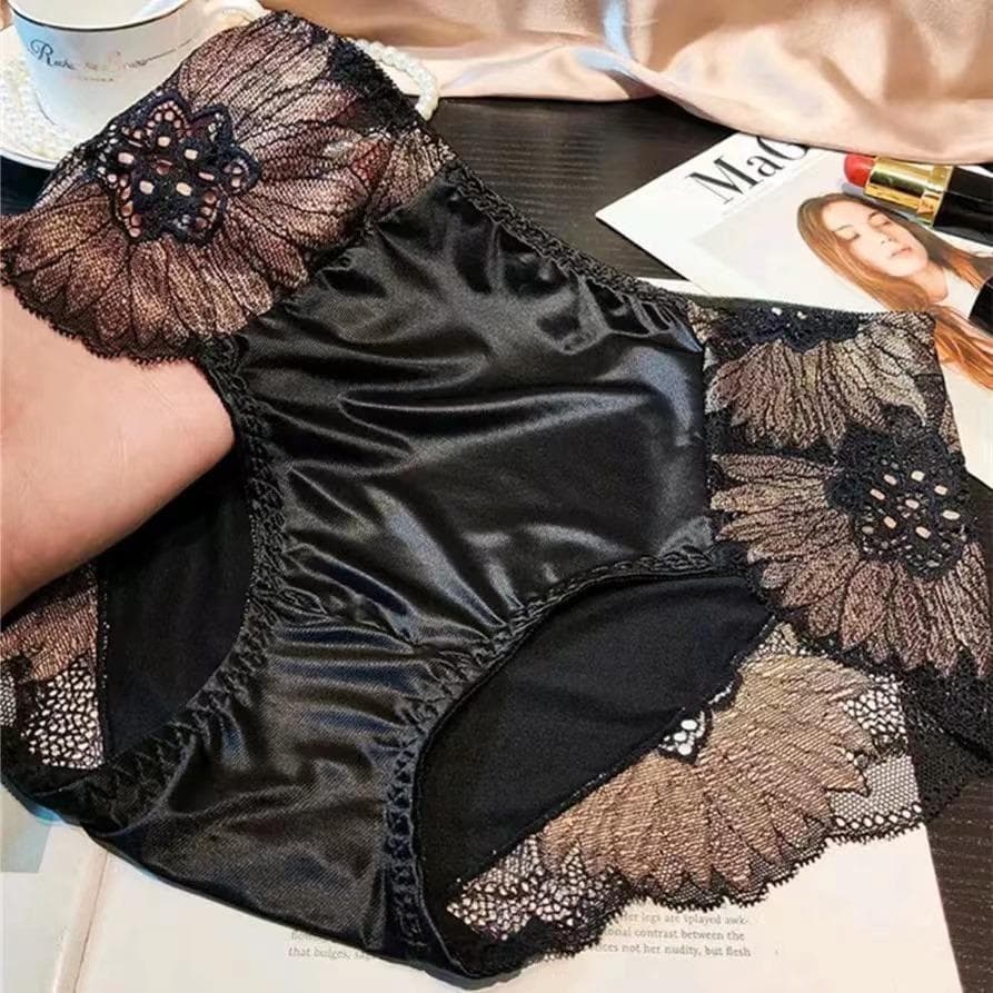 Women Lace Flowers Panties Sexy Hollow Temptation Silk Breathable Underwear Tummy Mid Waist Butt Lift Briefs Intimate Panty M
